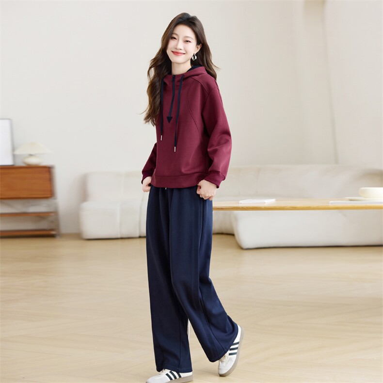 长期有货休闲运动套装女2026新款春秋洋气妈妈连帽卫衣开春,女装套装/套裙,璐依舞
