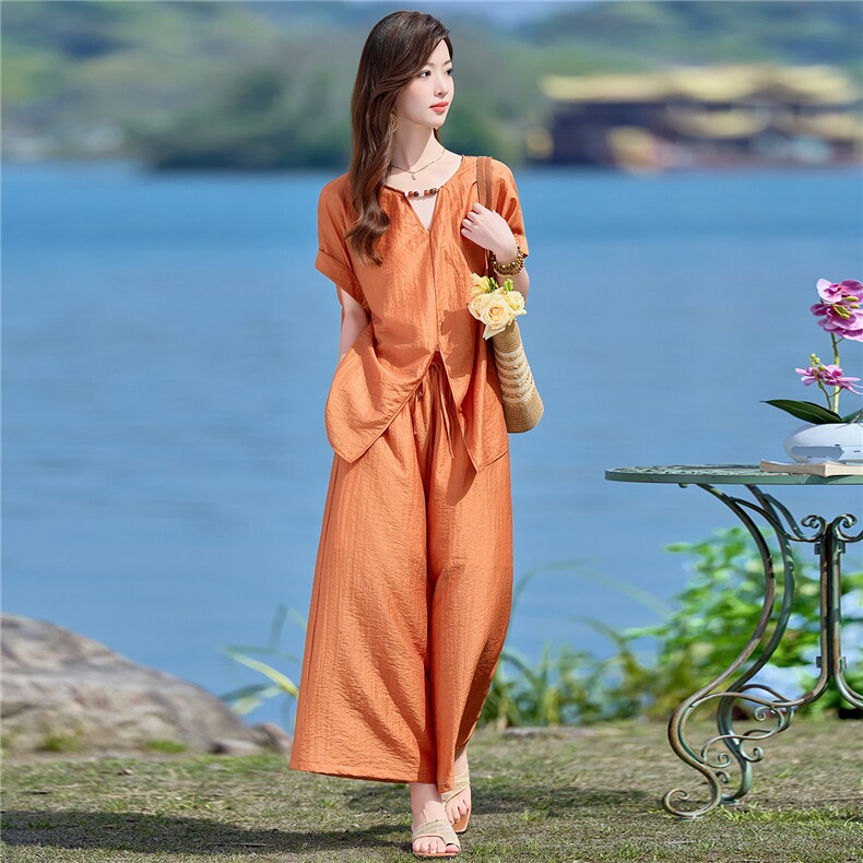 2026年夏季时尚天丝V领宽松阔腿裤裙裤套装女两件套,女装套装/套裙,依路服饰