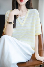 薄款竹节麻针织短袖T女圆领拼色假两件条纹拼色上衣宽松半袖打底，女装T恤，菲奥羊绒