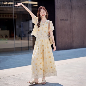 法式蕾丝拼接绣花套装女2025夏新款时尚洋气少女感V领上衣阔腿裤图片