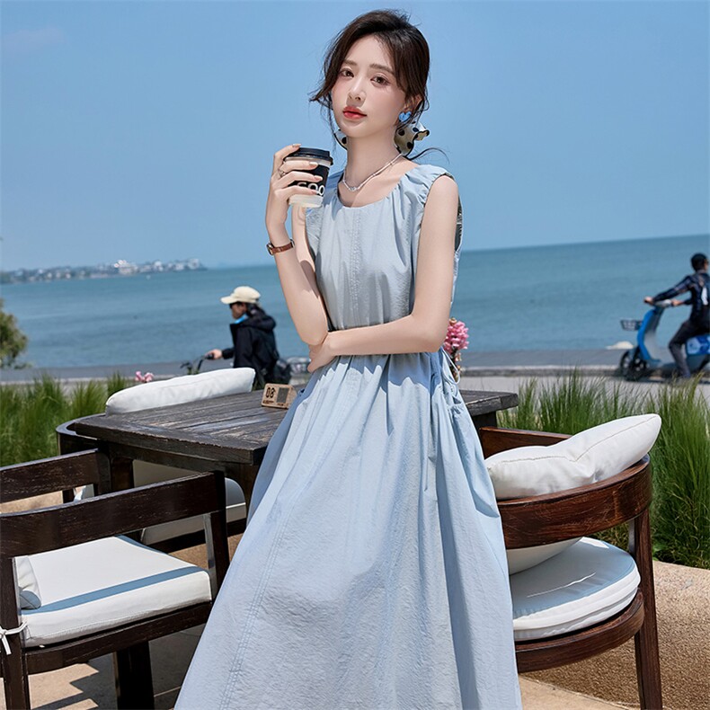 法式度假风背心连衣裙女2025年夏季新款欧若风蓝色无袖长裙子,女装连衣裙,江南女神