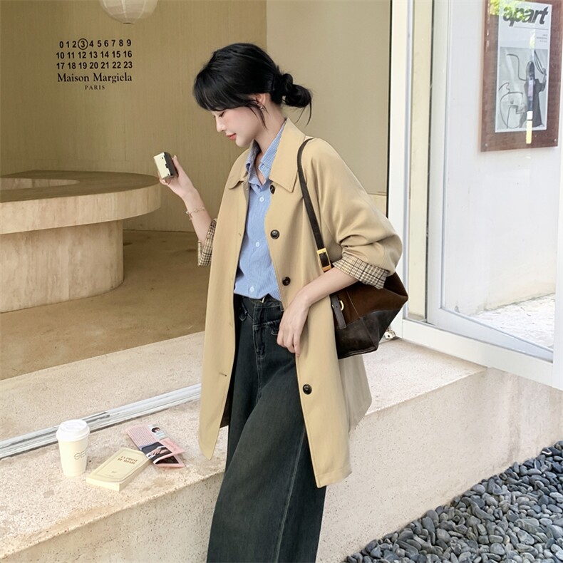 卡其色复古格纹袖口拼接风衣外套女2025秋季英伦风气质中长款大衣,女装风衣,2C092