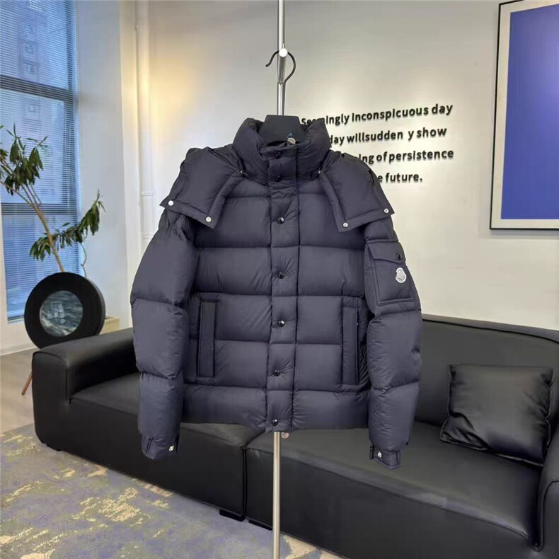 (网图)欧货哑光保暖羽绒服舒适可摘卸活帽经典款313B-7777-P230,男装羽绒服,星座313B