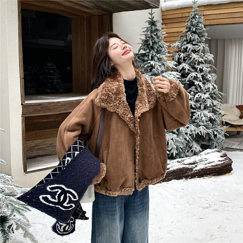 皮毛一体外套R2C086-2583【咖色】P205K335,女装短外套,2C086