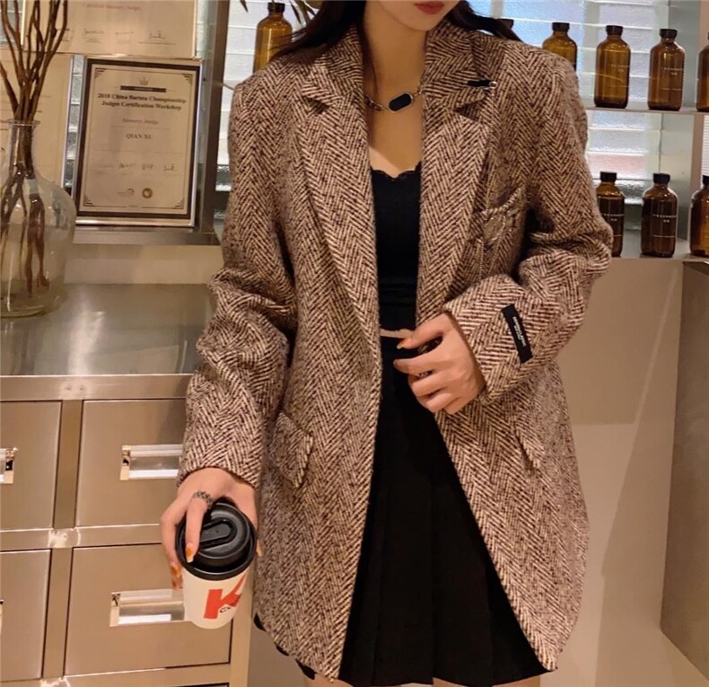 欧货尼外套，其它，艾蔚儿