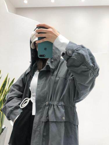 秋季中长款风衣，女装风衣，E·呀