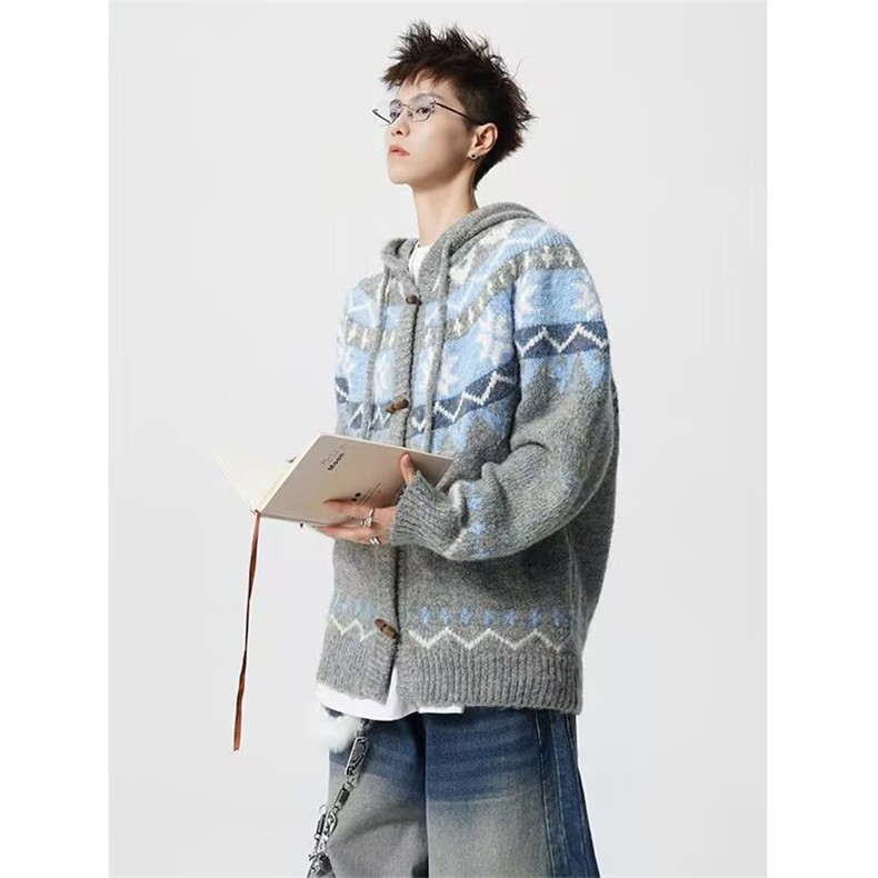 【005】新款牛角扣开衫毛衣男情侣针织衫外套潮A079-M5831-P68,男装针织衫/毛衣,电商A079