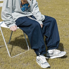 蓝色