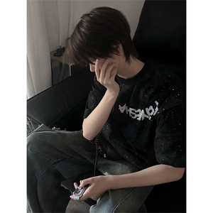 抖音得物供货240克美式复古扎染满天星亮片中性风短袖T恤AT2701,欧美男夏季牛仔裤搭配图片