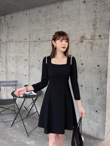 （现货）连衣裙，女装连衣裙，伊娜蕾尔