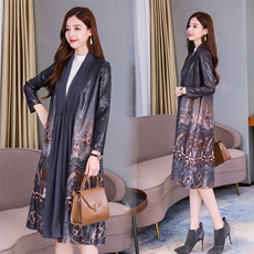 风衣女中长款2021春秋季新款印花麂皮绒大衣chic外套过膝，女装风衣，香香