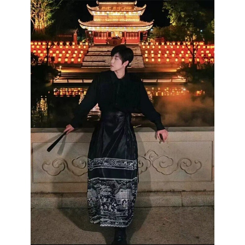 新中式男装风黑色马面裤男款宋制改良版汉服日常通勤高级感裙裤图片