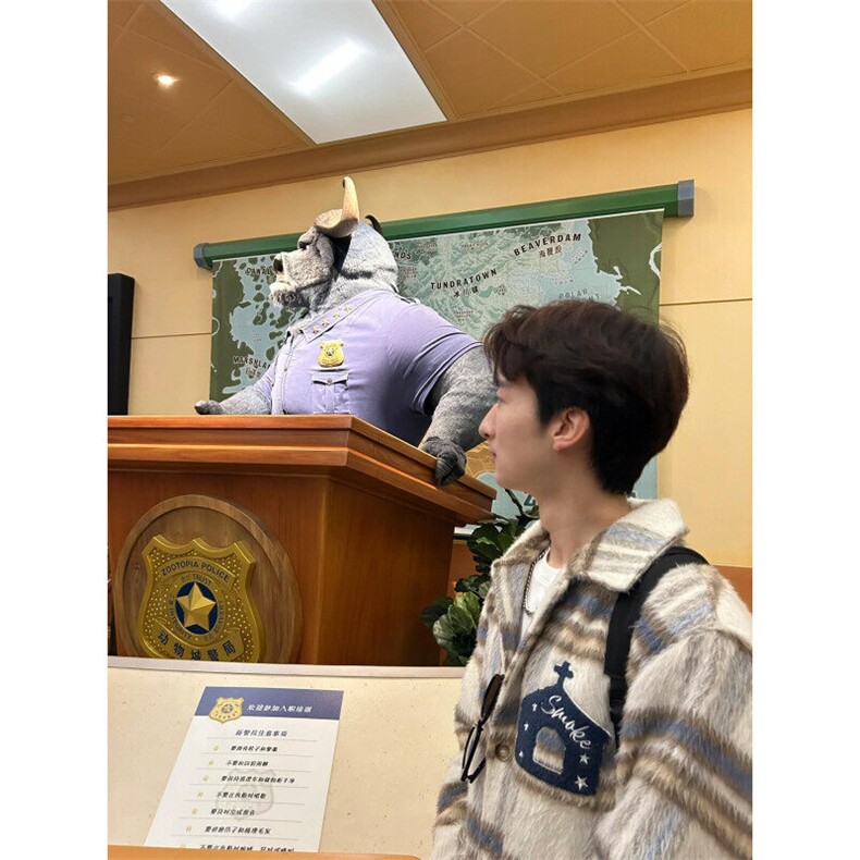 网络图现货外套男士秋冬设计感潮牌宽松格子情侣夹克R2218-P68,男装夹克,星座1005-4
