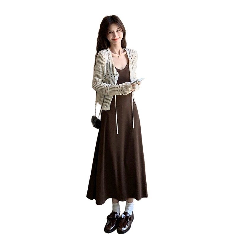 早秋新款气质百搭显瘦时尚套装女镂空针织开衫吊带裙两件套装,女装套装/套裙,2C166
