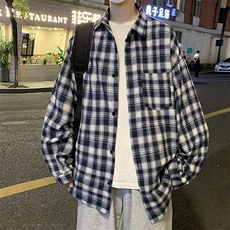 深蓝色