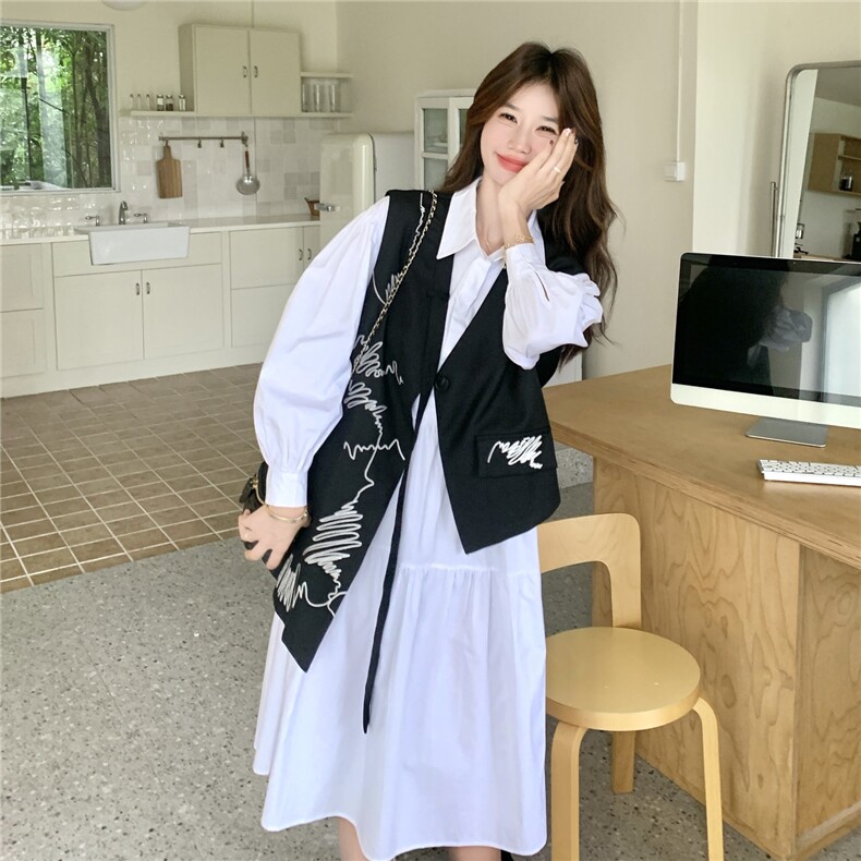 设计感不规则刺绣黑色马甲两件套连衣裙女秋新款小个子白色衬衫裙,女装套装/套裙,2C113
