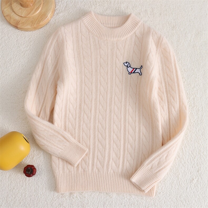 新款百搭加厚刺绣小狗图案，童装儿童羊毛衫，联起羊绒