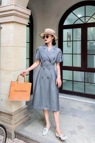 抗皱免烫/超细精仿TR.中长收腰款.西装领连体裙，女装西装，储辰