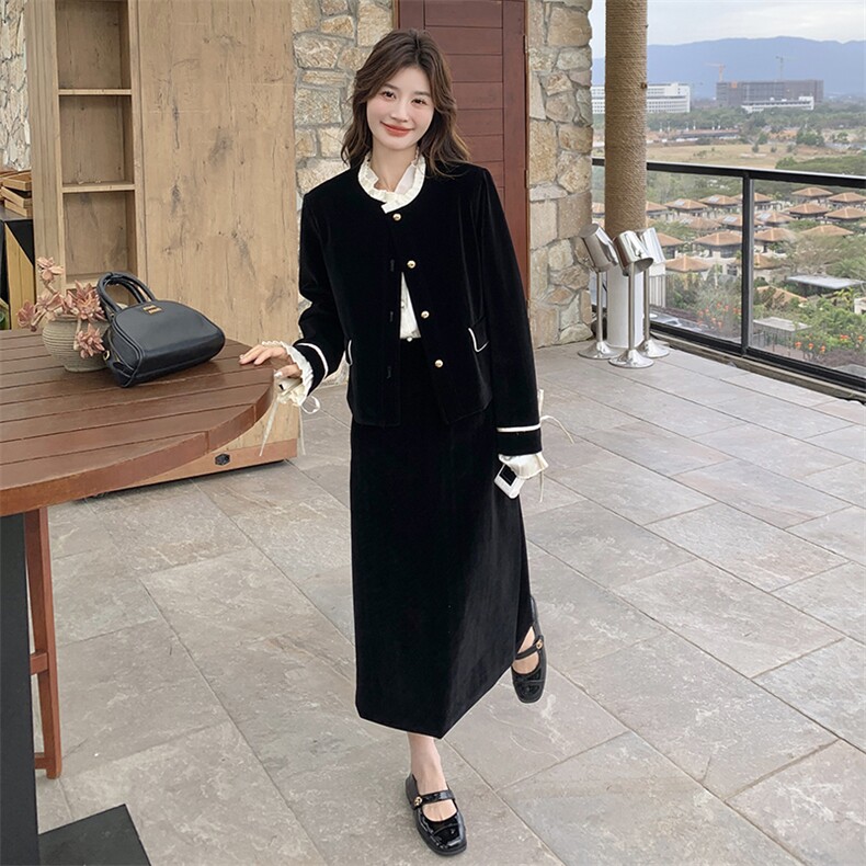 现货法式小香风丝绒套装裙女2025年新款蝴蝶结短外套半身裙两件套,女装套装/套裙,帛锦泉