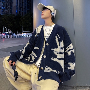 港风秋款男开衫毛衣针织衫单排扣渐变扎染印花外套M323 P65图片