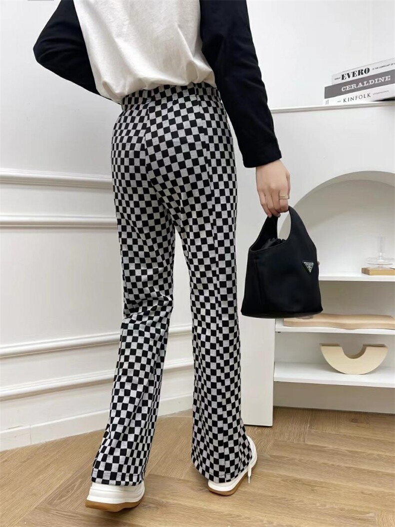 Y·Z 羽倬 HZYZYZ136080