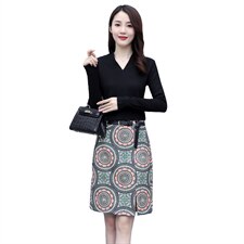 2023春季新款时尚优雅舒适高弹V领上衣+半身裙配腰带两件套，女装套装/套裙，岚衣(原川流布茜）