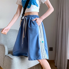 蓝色