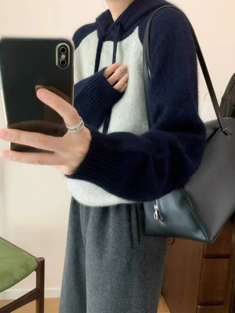 时尚百搭女士秋冬羊毛连帽衫羊毛简约休闲宽松显瘦毛衣图片