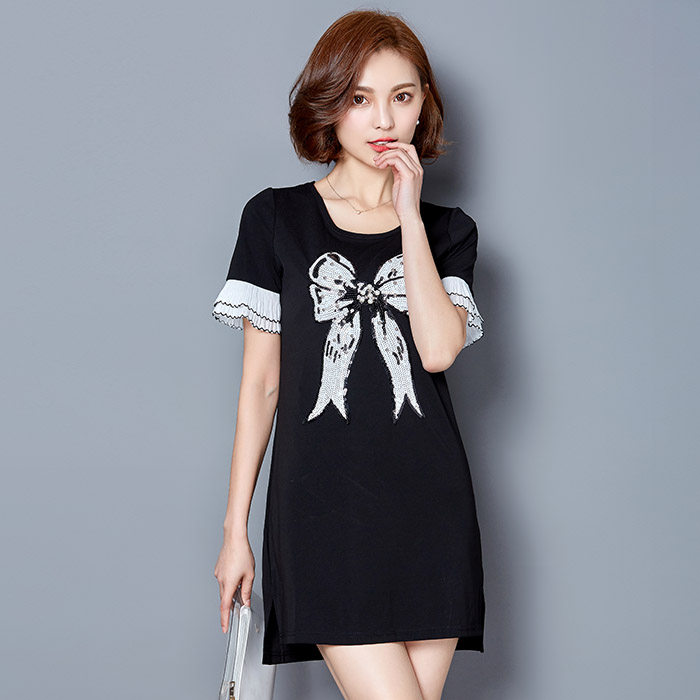 2021年夏季短袖圆领印花修身直筒型韩版T恤，女装T恤，安之芮娜