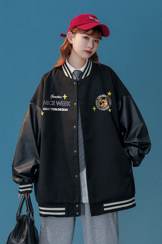 中性23春季时尚小熊印花PU皮拼接棒球服夹克外套G643P85控108,男装夹克,A247A