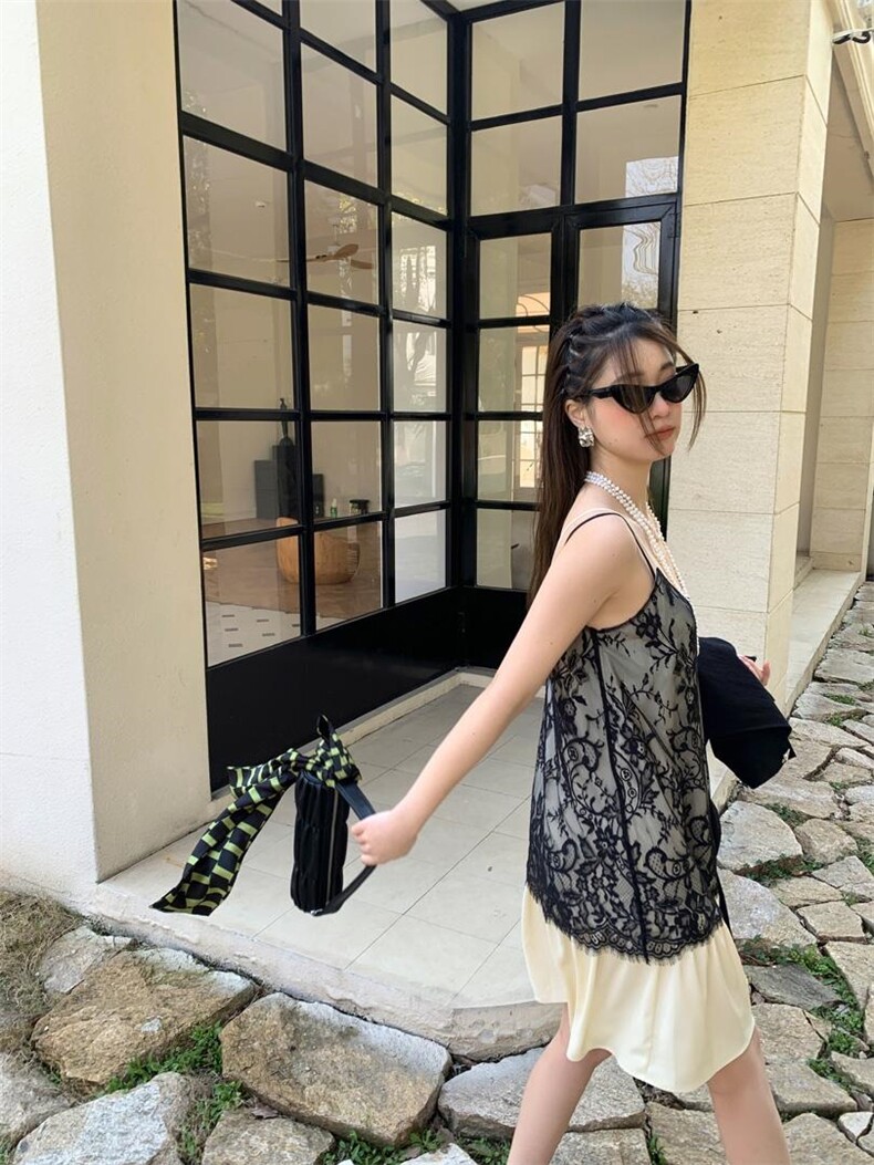 清空回忆吊带裙，女装背心吊带，Queena PHoebe