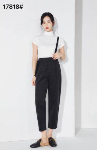 裤子品种多多，天天有，欢迎采购商来咨询，女装，都市米兰