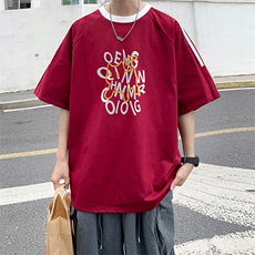 酒红色
