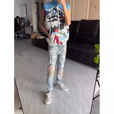 蓝色
