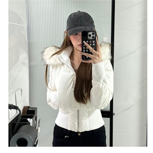 小海鸥收腰短款大毛领冬季羽绒服女2025巨好看冬装外套图片