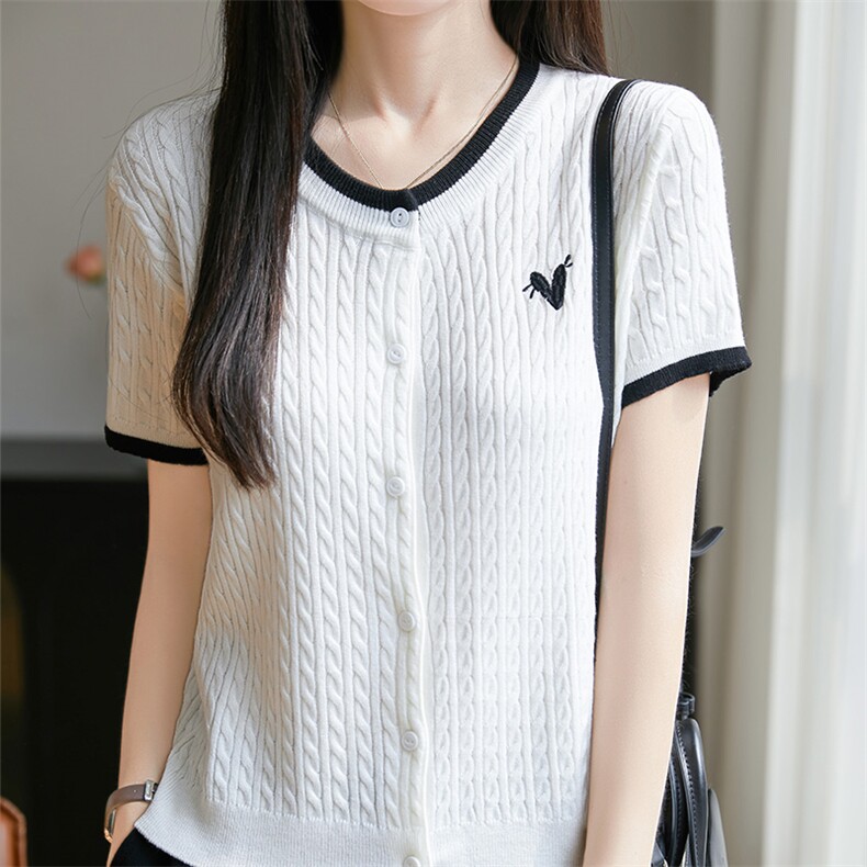 拼色圆领精纺羊毛短袖针织开衫女爱心刺绣扭花半袖T恤宽松打底衫，女装T恤，越洋羊