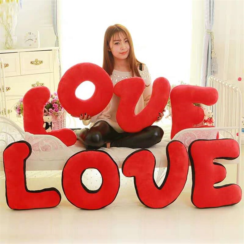 LOVE字母抱枕，鑫慕玩具