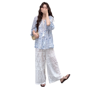 慵懒度假风宽松显瘦印花上衣套装女2025夏季日系氛围感蕾丝休闲裤图片