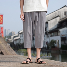 灰色