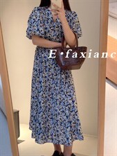 【现货】韩版碎花连衣裙修身松紧腰?调节大小，女装连衣裙，E.FAXIAN伊发现