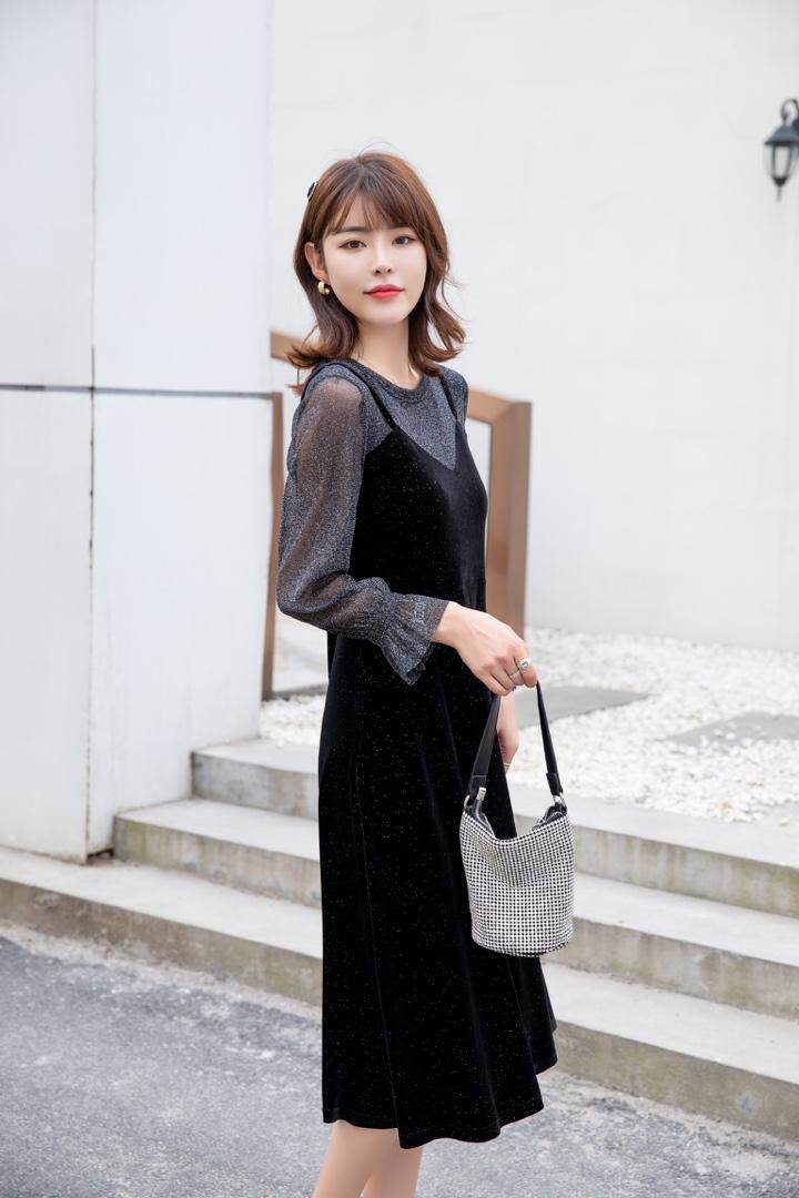 春装订货款：金丝绒搭配蕾丝连衣裙五个码、M到3个XL，女装连衣裙，拉思维加丝