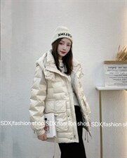 【现货】高品质带帽羽绒服，女装羽绒服，色调轩