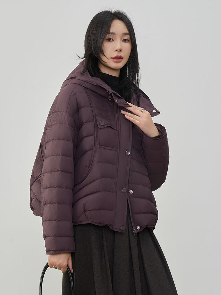 现货2025年冬季90白鸭绒休闲风常规保暖有帽不可拆,女装羽绒服,阳光伊恋