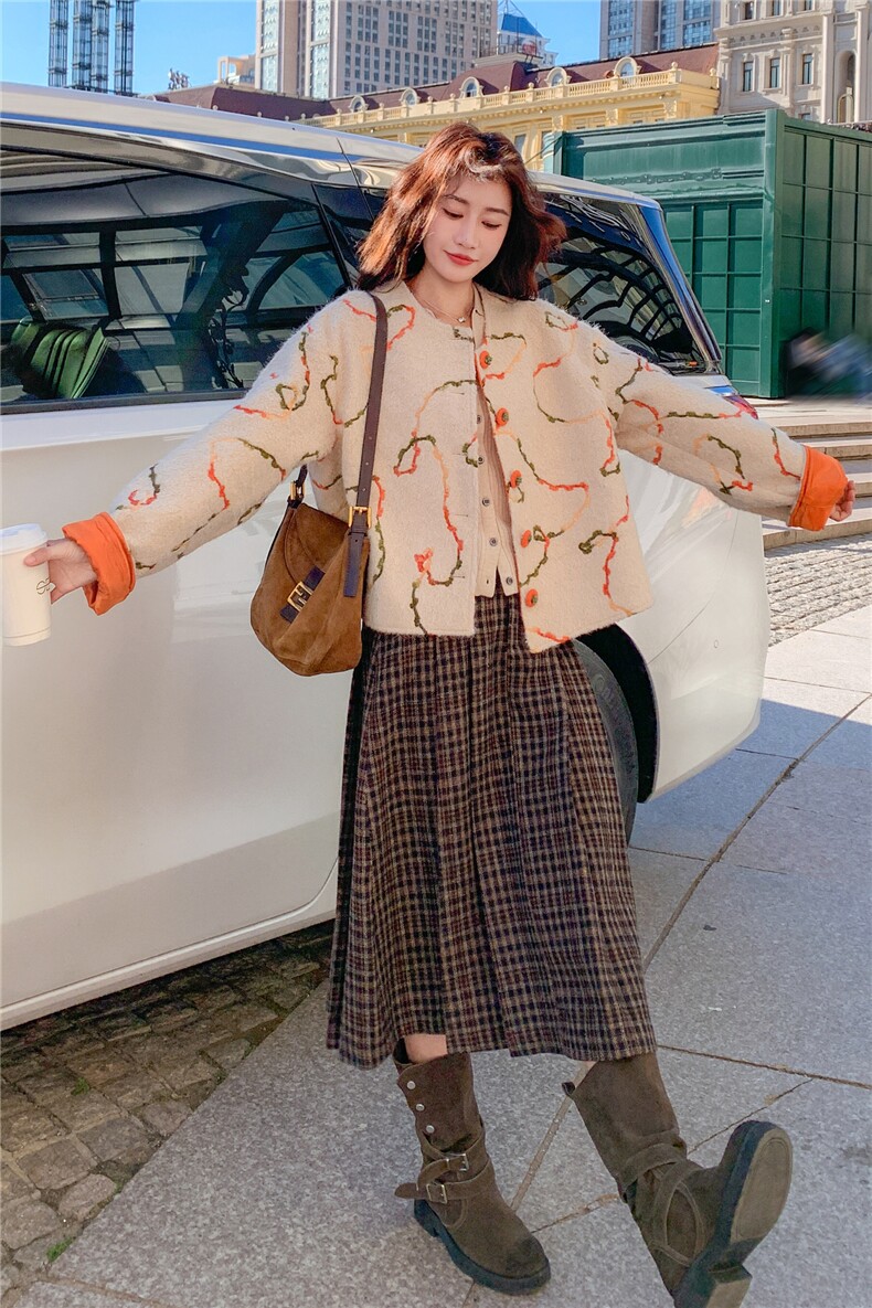 减龄撞色提花毛呢外套女秋冬2025新款小个子独特超好看高级感大衣,女装短外套,2C317