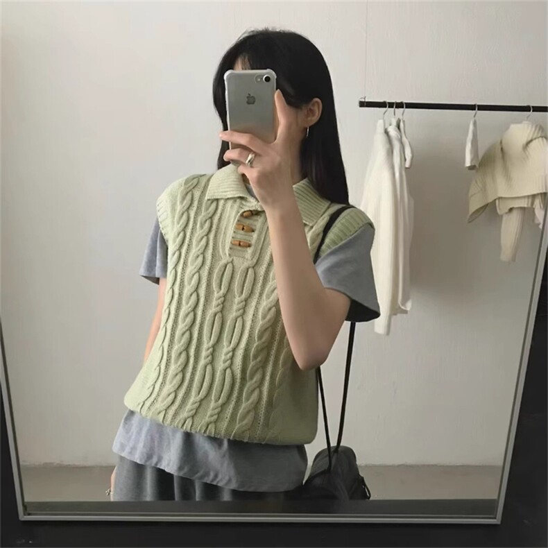 2025牛角扣马甲时尚百搭通勤简约休闲,女装马甲,新胜羊绒