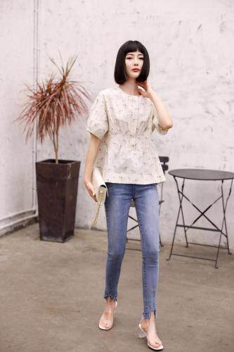 碎花小衫，女装，品炫姿