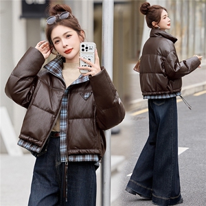 现货！2025冬季新款PU白鸭绒羽绒服女图片