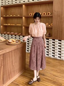 现货 粉色套装 半裙 小衫 高品质图片