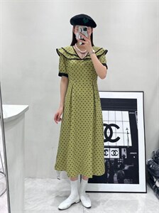 小波点连衣裙图片