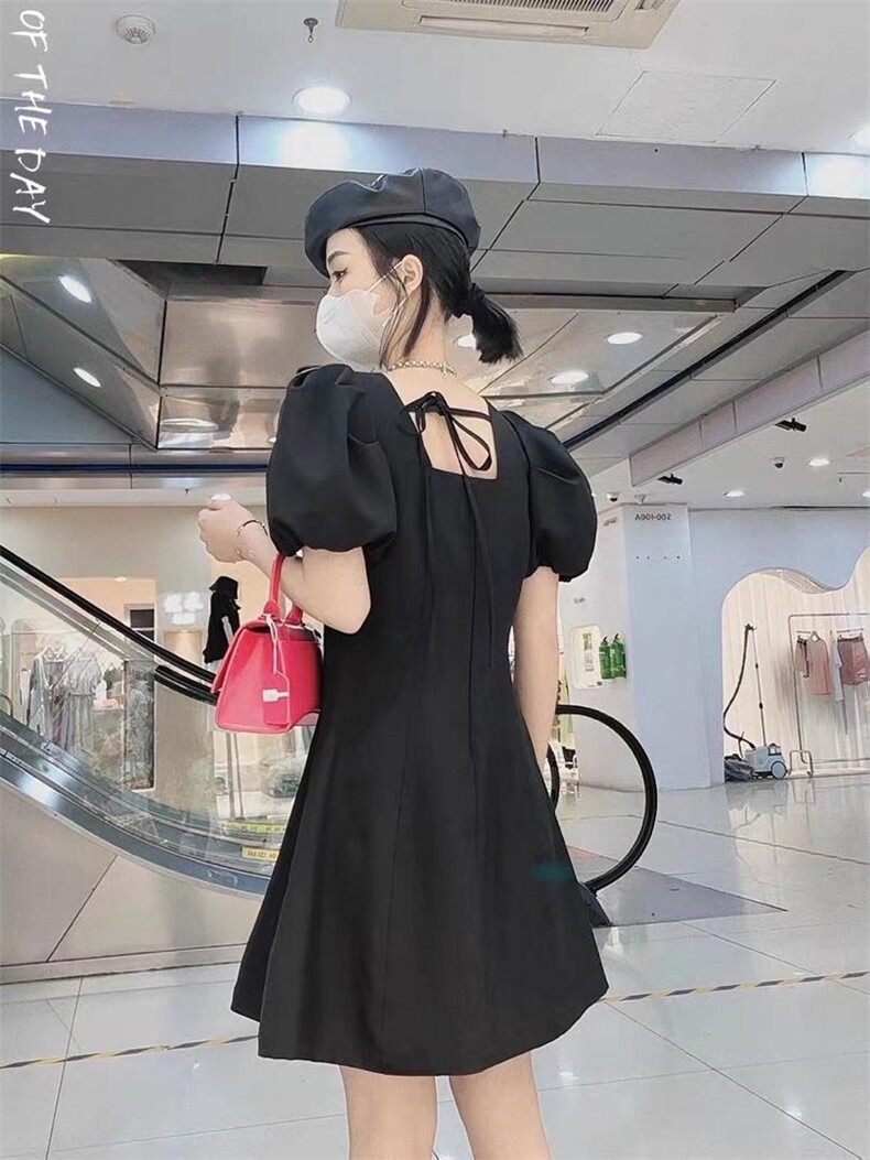 连衣裙，女装连衣裙，卡薇尔